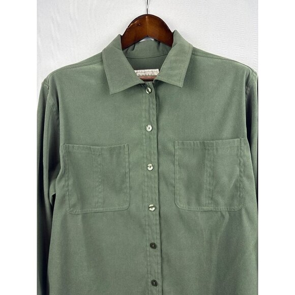 Men’s Basic Editions Large Forest Green Button Up Shirt with Breast Pockets - Picture 2 of 4
